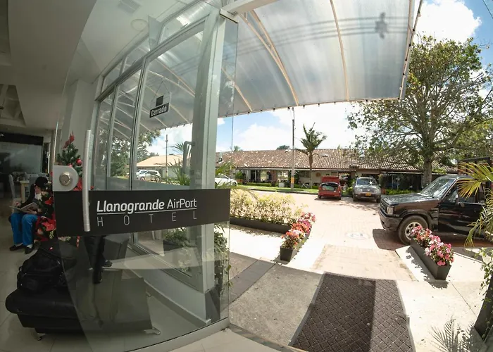 Llanogrande Airport By Bernalo Hotels