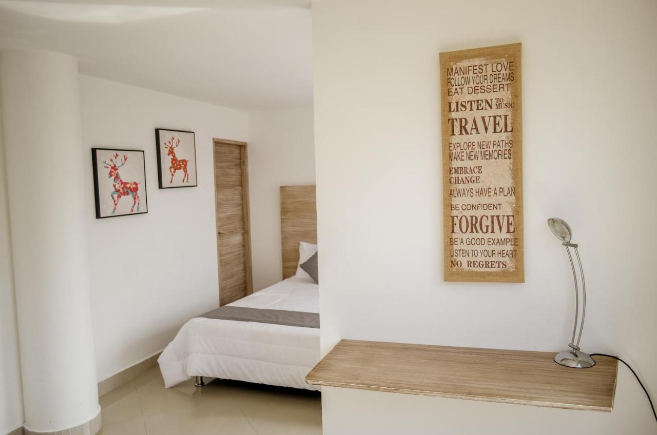 Llanogrande Airport By Bernalo Hotel